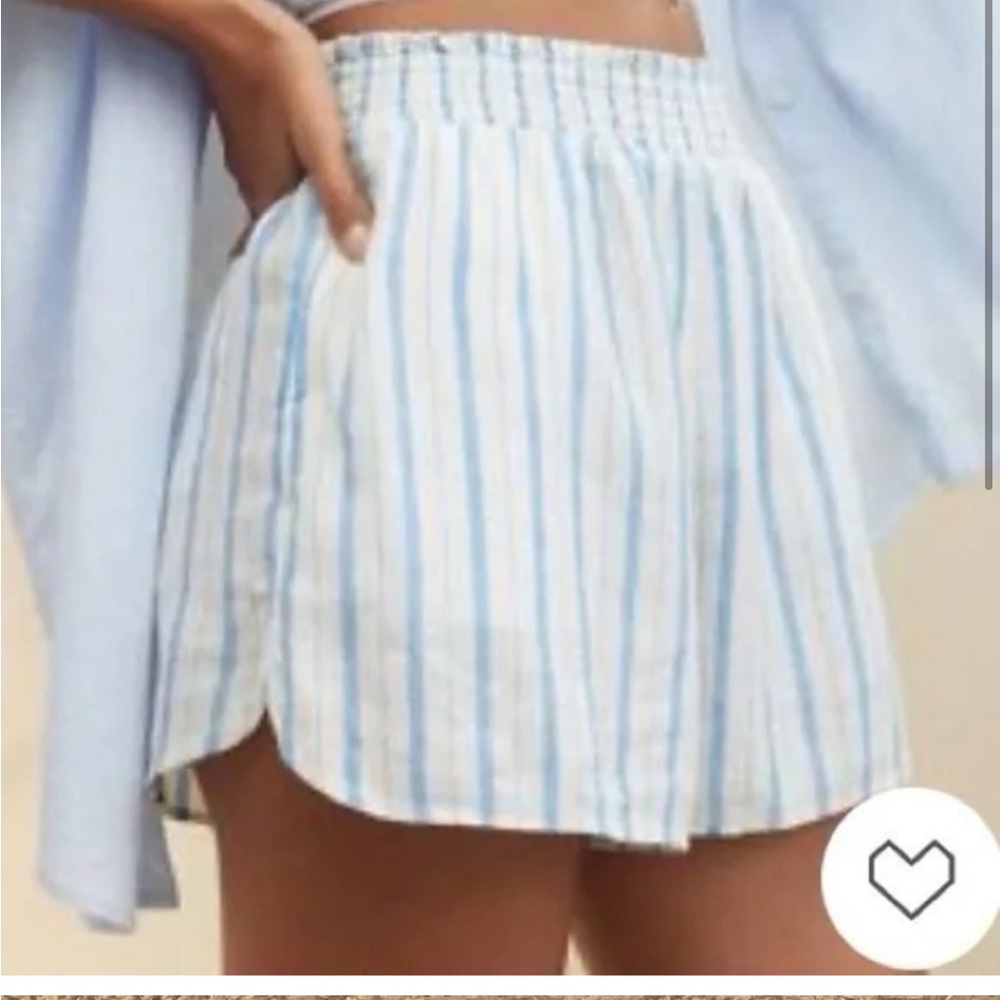 Aerie High Waist loose Blue and White Pool to party striped Shorts- size medium